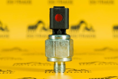 Датчик давления масла КПП JCB (OEM) 701/80626