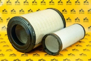 Комплект воздушных фильтров Hitachi 4286128 Комплект воздушных фильтров Hitachi 4286128